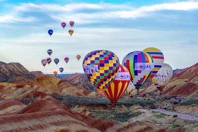 張掖世界地質(zhì)公園構(gòu)建“1+3”研學旅游產(chǎn)品體系，推動旅游開發(fā)升級